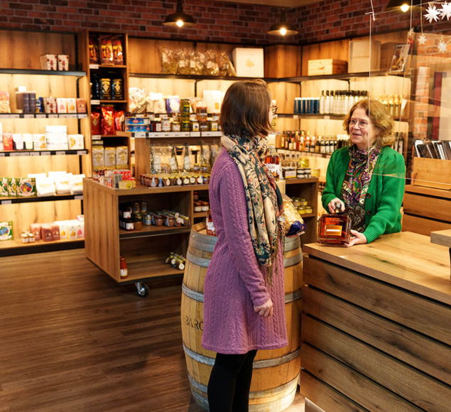 Vero Vinum Weinfachhandel Paderborn Innenansicht mit Beratung